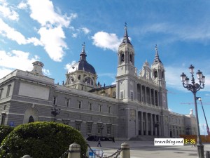 Palacio Real şi Catedrala Almudena din Madrid-văzute în pripă