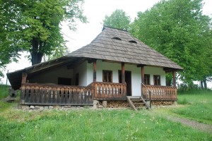 În Suceava nu rata Muzeul Satului Bucovinean