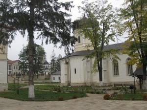 (13) Traseu turistic naţional Nr. 13: Chişinău–Condrița–Căpriana–Hîncu–Chișinău