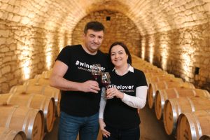 Proprietarii unei agenţii de turism au avut la dispoziţie doar 4 ZILE să demonstreze comunităţii internaţionale #winelover că suntem un popor primitor. Aflaţi toată povestea de la Ambasadorul #winelover community Moldova